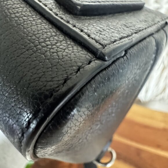 Givenchy Antigona Mini Top Handle Bag In Black Grained Leather Silver Hardware - Picture 10 of 17